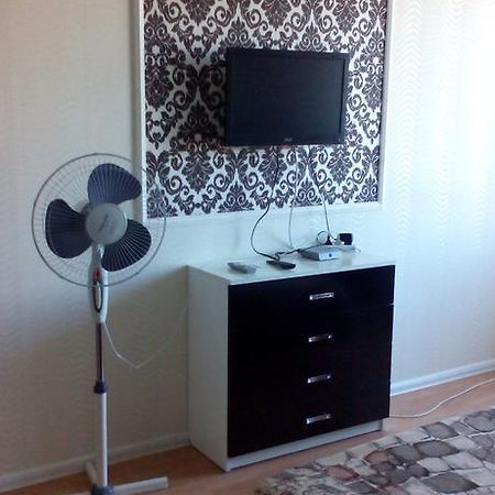 Vinnytsya Centre Apartment วินนิตซา ภายนอก รูปภาพ